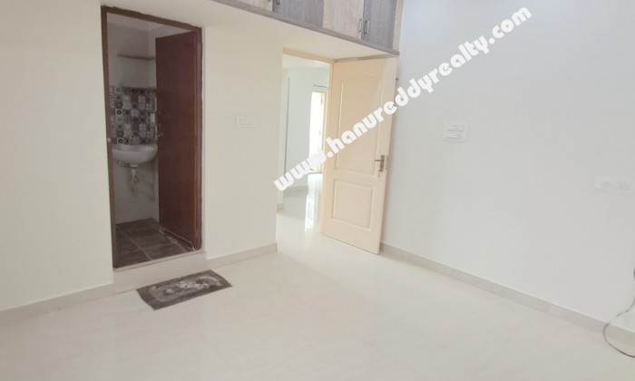 3 BHK Flat for Sale in Madipakkam