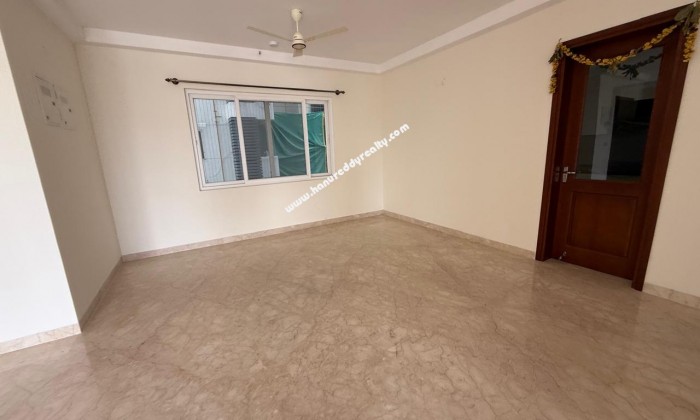 3 BHK Flat for Rent in B Sk ii stage