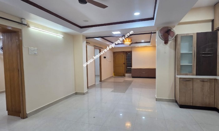 3 BHK Flat for Sale in Maharanipeta