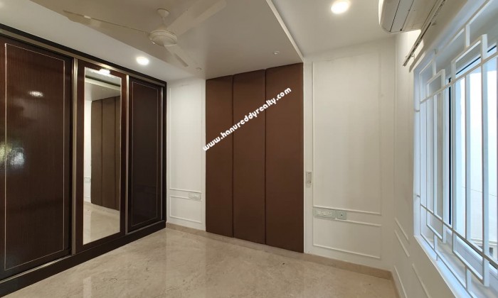 4 BHK Independent House for Sale in Besant Nagar