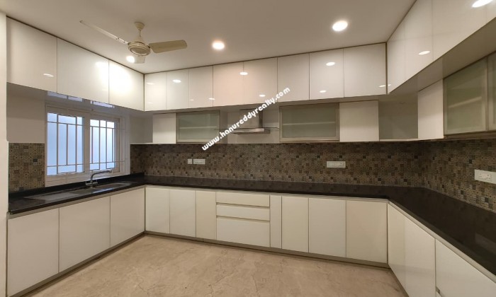 4 BHK Independent House for Sale in Besant Nagar