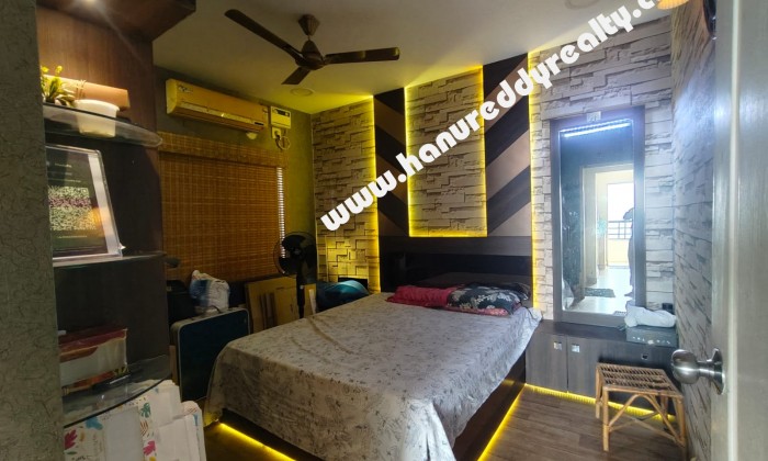 2 BHK Flat for Sale in Maduravoyal