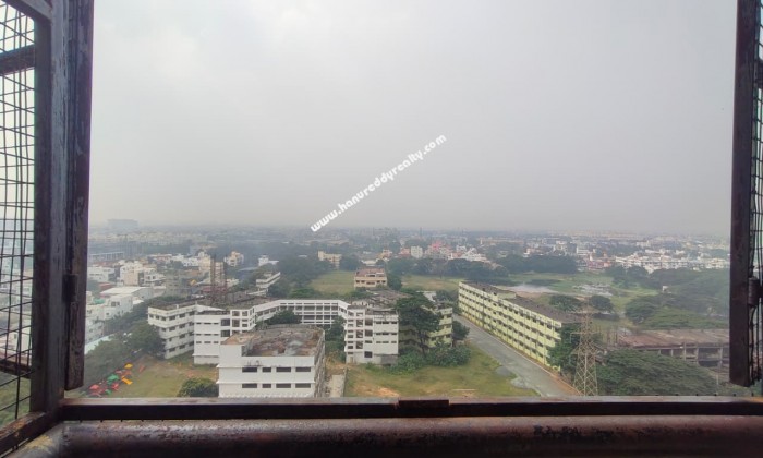 2 BHK Flat for Sale in Maduravoyal