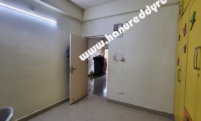 3 BHK Flat for Sale in Pothinamallayapalem