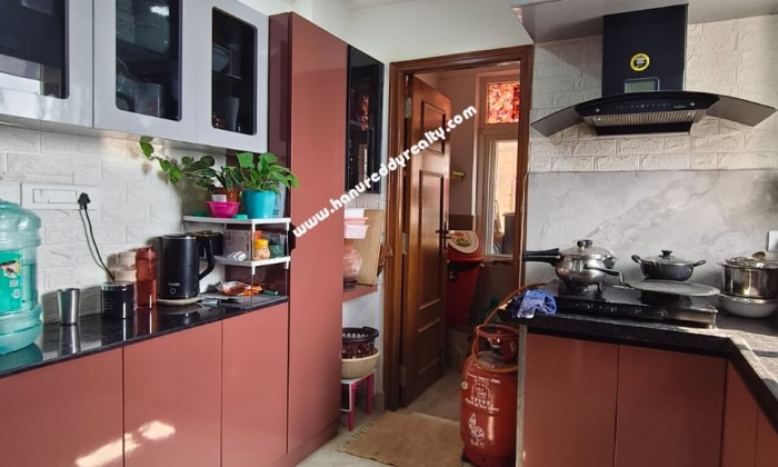 3 BHK Flat for Sale in Shaikpet