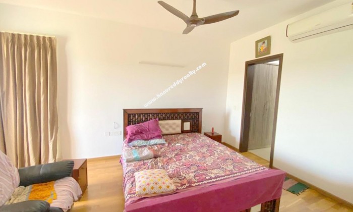 4 BHK Flat for Sale in Kunnathur