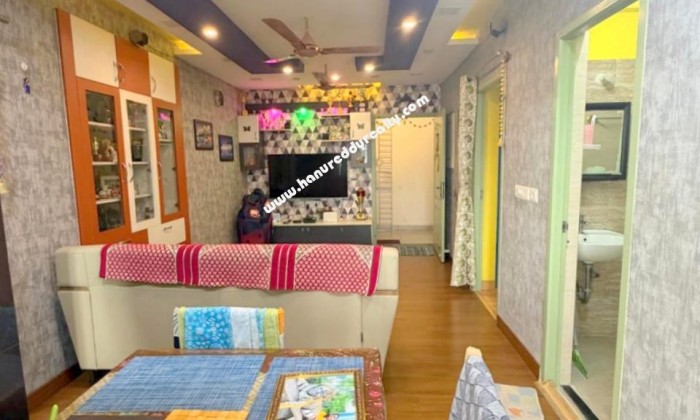 2 BHK Flat for Sale in Perumbakkam