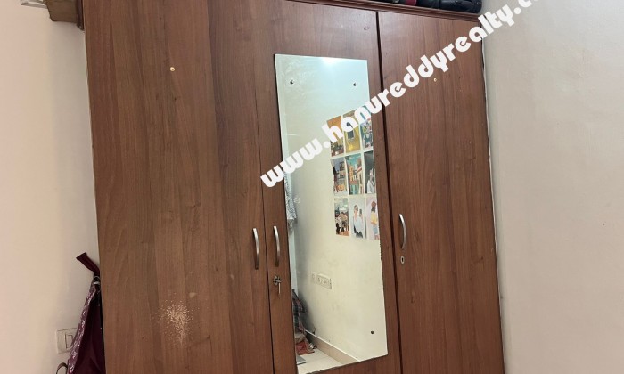 1 BHK Flat for Sale in Kazhipattur