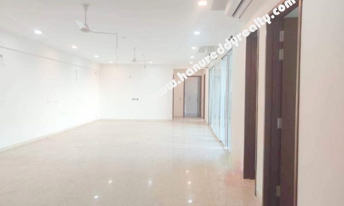 4 BHK Flat for Sale in Adyar