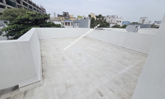 4 BHK Villa for Sale in Perungudi