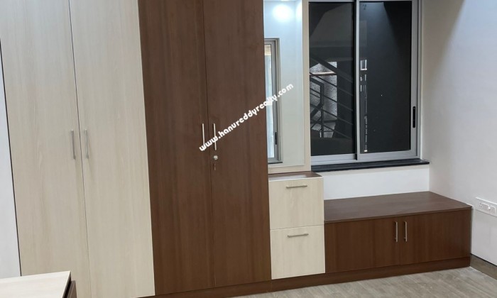 3 BHK Flat for Rent in Kandanchavadi