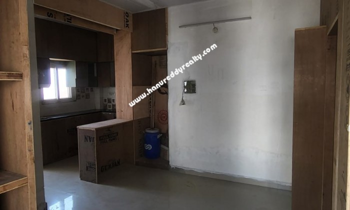2 BHK Flat for Sale in Sainkpuri