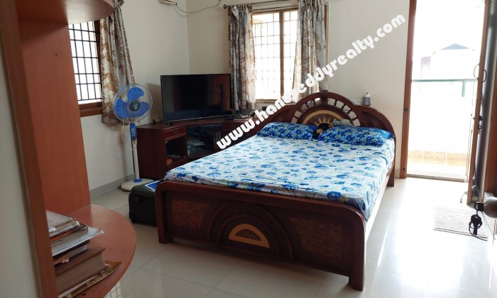 6 BHK Independent House for Sale in Saligramam