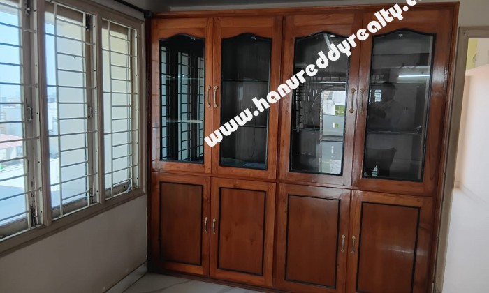 3 BHK Flat for Rent in Seethammadhara