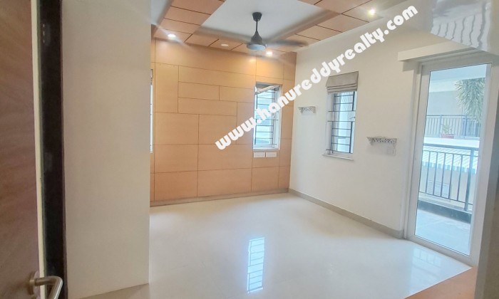 4 BHK Flat for Sale in Alandur