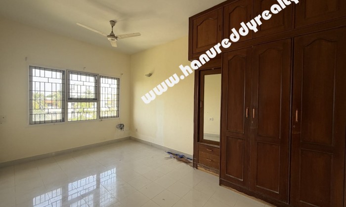 3 BHK Flat for Sale in Velachery