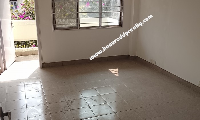 3 BHK Flat for Rent in Boat Club Road