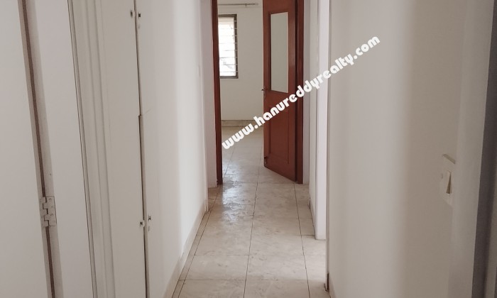 3 BHK Flat for Rent in Boat Club Road