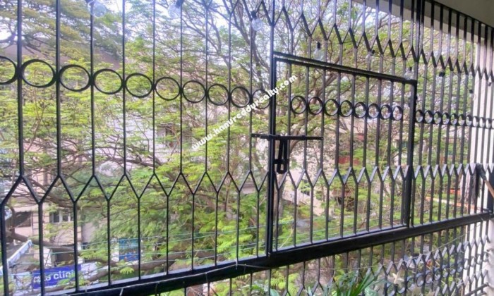 2 BHK Flat for Sale in Adyar