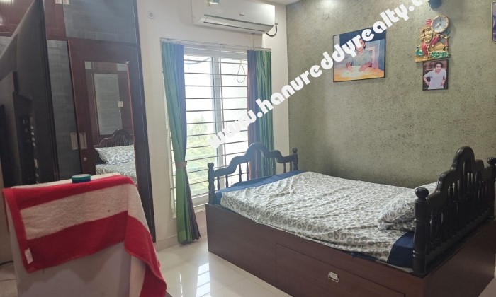 2 BHK Flat for Sale in Vanagaram