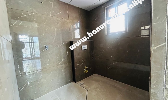 3 BHK Flat for Rent in MRC Nagar