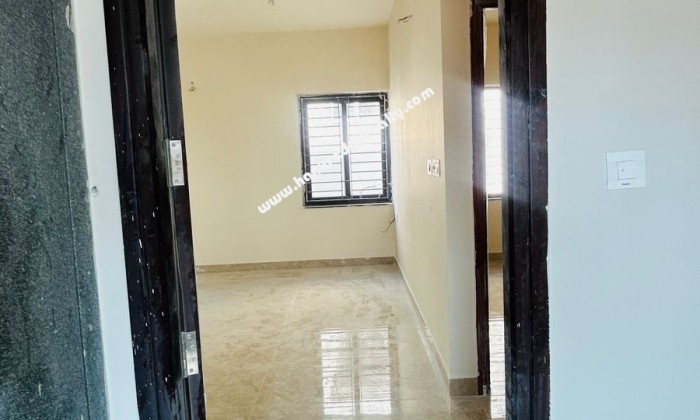 3 BHK Flat for Rent in MRC Nagar