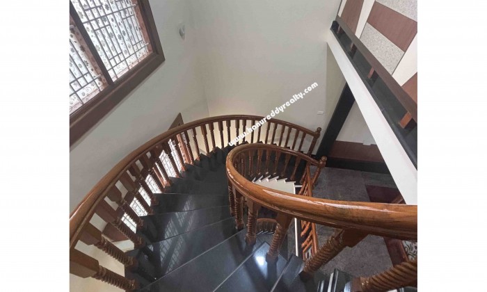 5 BHK Independent House for Sale in Kalapatti