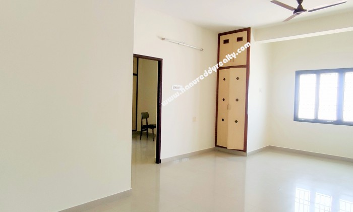2 BHK Flat for Sale in Thiruvanmiyur