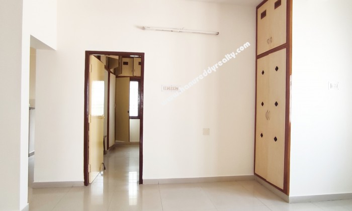 2 BHK Flat for Sale in Thiruvanmiyur