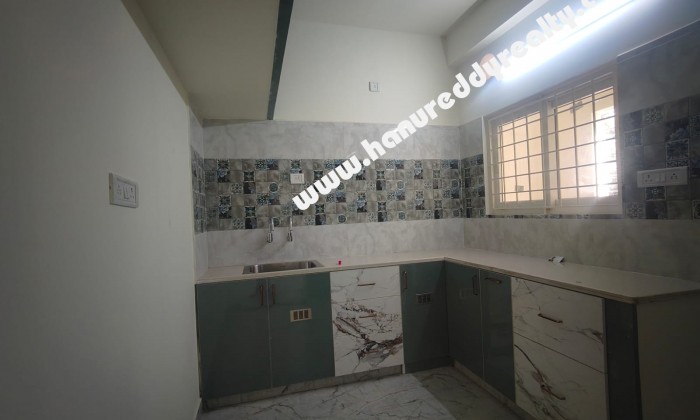 3 BHK Flat for Rent in Valasaravakkam