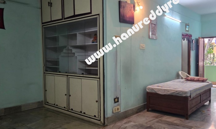 2 BHK Flat for Sale in B S Layout