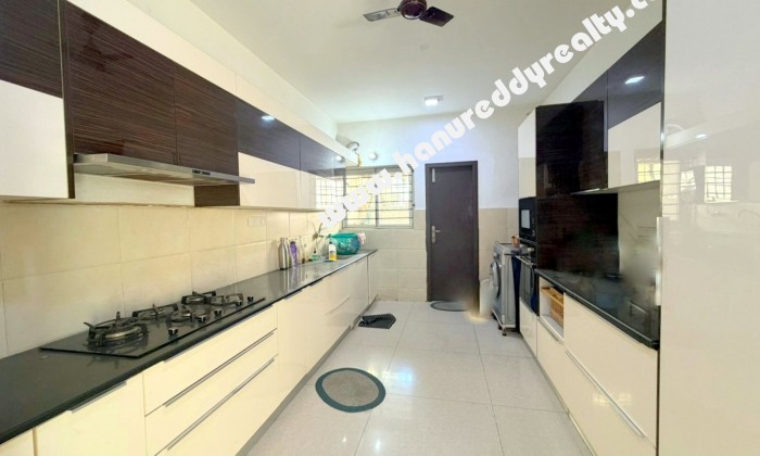 4 BHK Villa for Sale in Perungudi