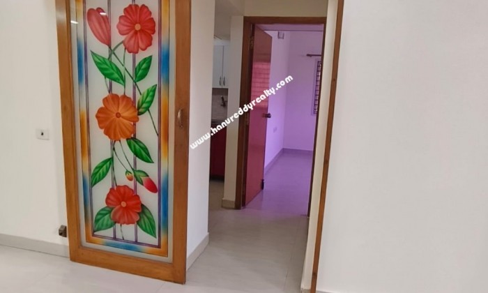 2 BHK Flat for Sale in Besant Nagar
