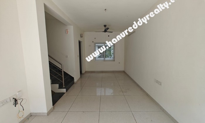 3 BHK Row House for Sale in Thalambur