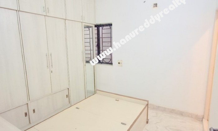 3 BHK Flat for Rent in Velachery