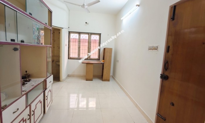 2 BHK Flat for Sale in Velachery