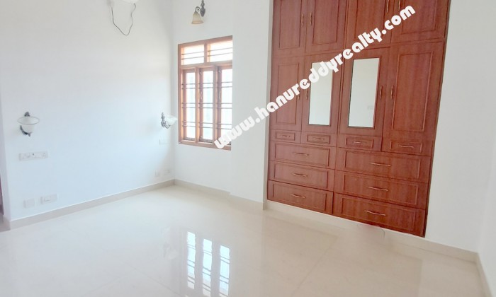 3 BHK Flat for Sale in Velachery