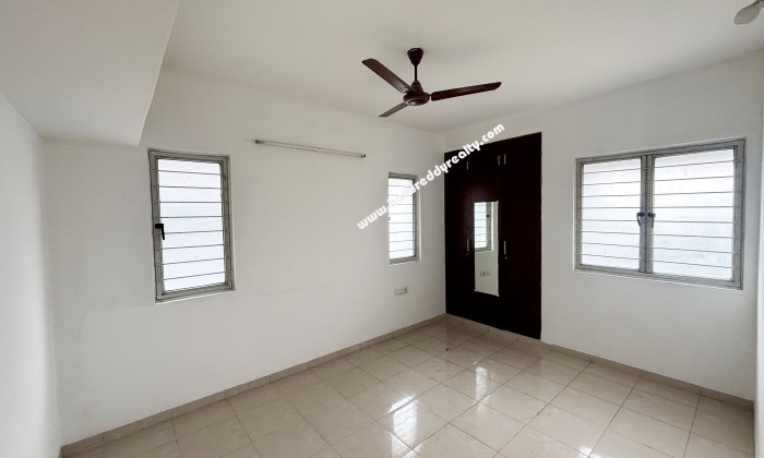 2 BHK Flat for Sale in Saravanampatti