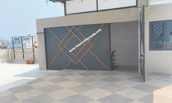 2 BHK Flat for Sale in Perumbakkam