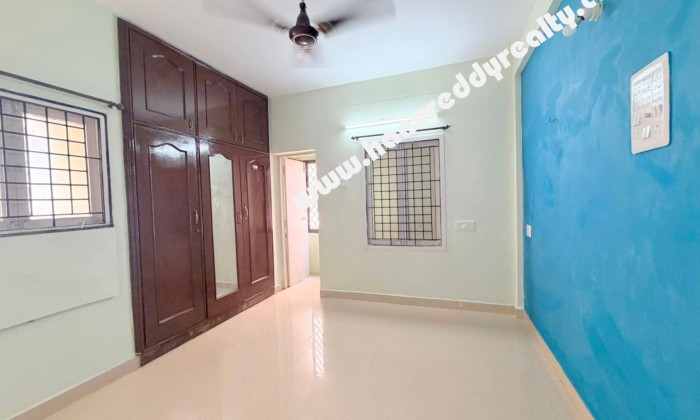 2 BHK Flat for Sale in Adyar