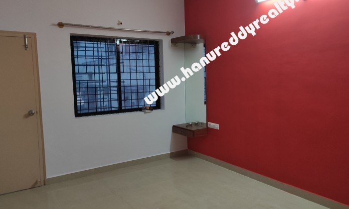 2 BHK Flat for Rent in Vijayanagar