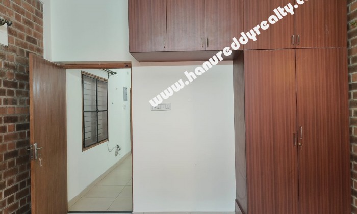 4 BHK Independent House for Sale in Sithalapakkam