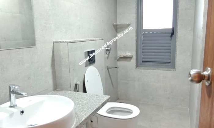 2 BHK Flat for Rent in Mundhva