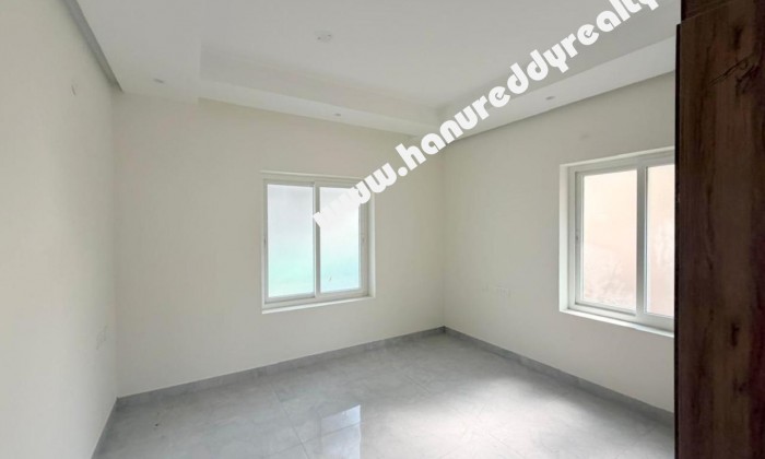 2 BHK Flat for Sale in Thiruvanmiyur