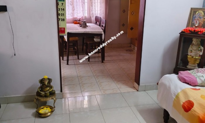 2 BHK Flat for Sale in Virugambakkam