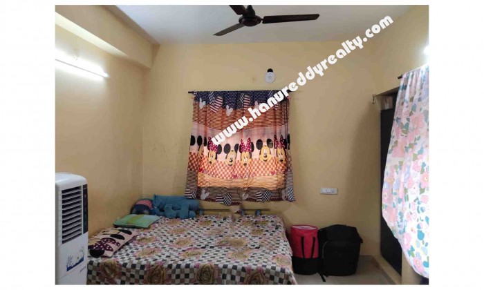 2 BHK Flat for Sale in Chinnavedampatti