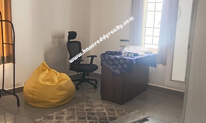 3 BHK Flat for Rent in Sholinganallur