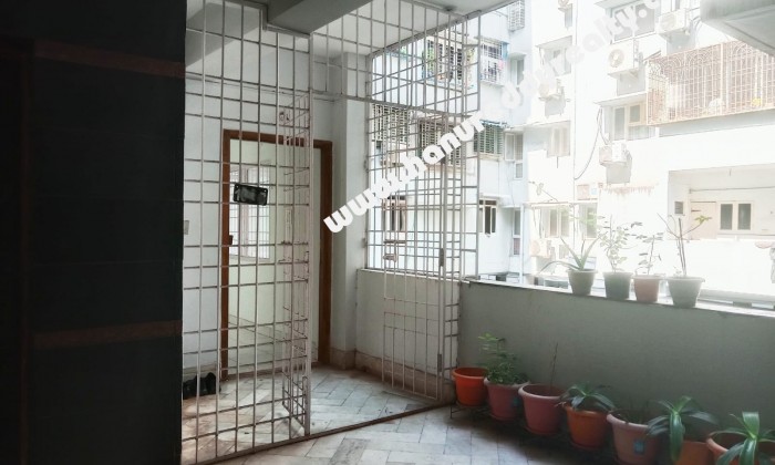 2 BHK Flat for Sale in Kirlampudi