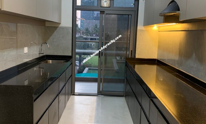 2 BHK Flat for Sale in Koregaon Park Annex