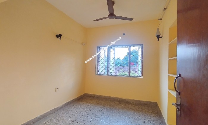 2 BHK Flat for Rent in Adyar